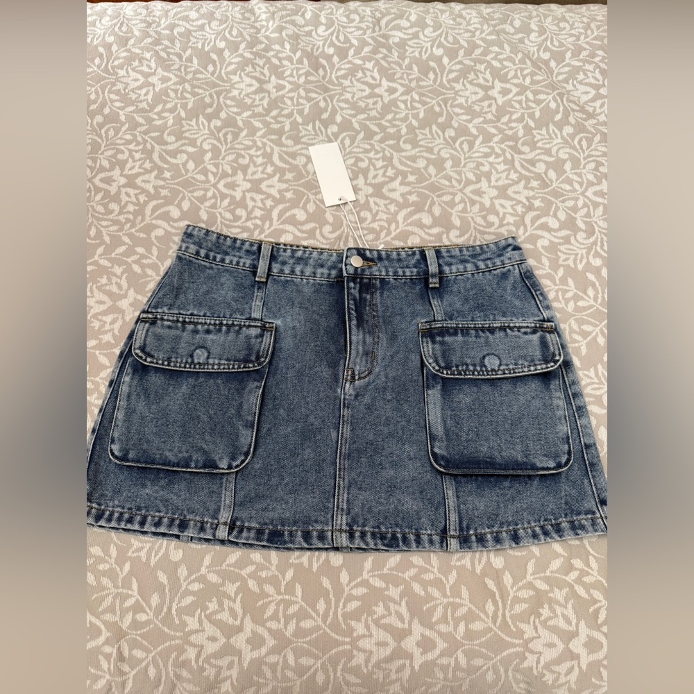 Lulus Cargo Mini Denim Skirt Size XL